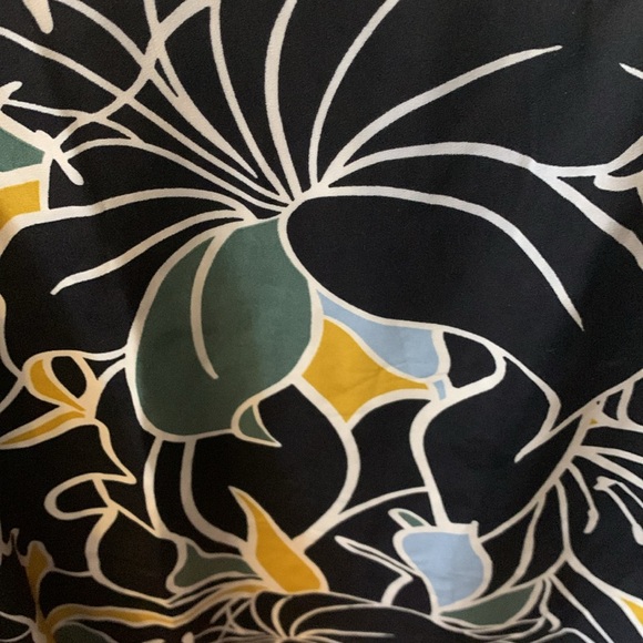 Ann Taylor Factory Petite Mixed Media Angel Sleeve Top - Picture 4 of 10